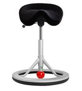 BackApp 2.0 sadelstol, tyg: svart alcantara, metall: silvergrå,  sitthöjd: 543-769 mm. röd boll.