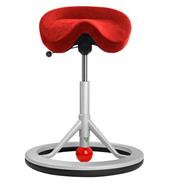 BackApp 2.0 sadelstol, tyg: röd alcantara, metall: silvergrå underrede, sitthöjd: 543-769 mm.  red ball